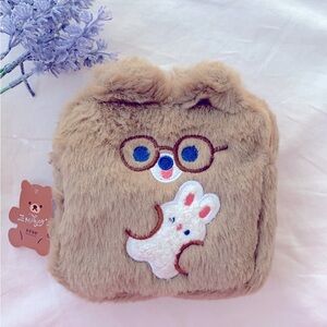 NWT Super furry dog pouch, OS, brown